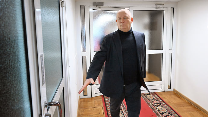 «Тебя самого ушатают и контракт расторгнут»