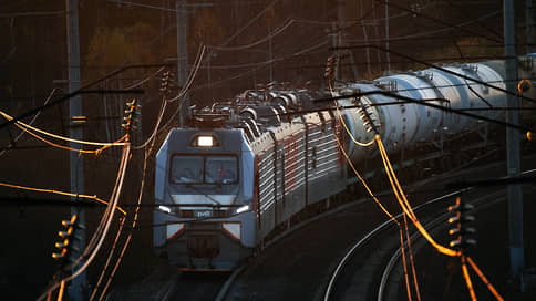 МЭА вынесло соглашение за скобки // Судьба поставок российской нефти в Индию остается неясной