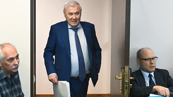 «Госуслуги» вызывают такси