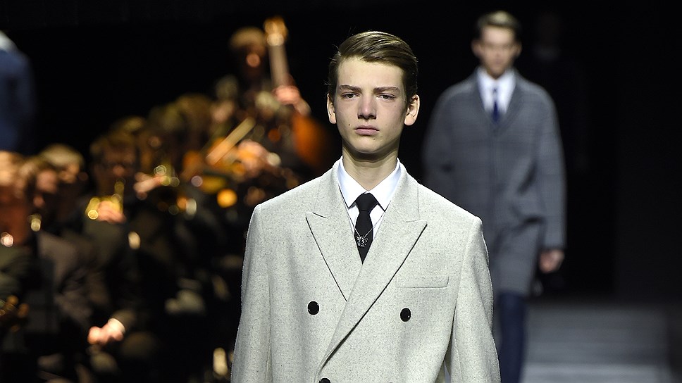 Показ коллекции Dior Homme сезона "осень-зима 2015/16" 