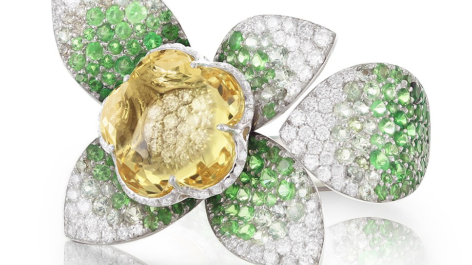 Pasquale Bruni, кольцо из линии high jewellery Giardini Segreti, 2015