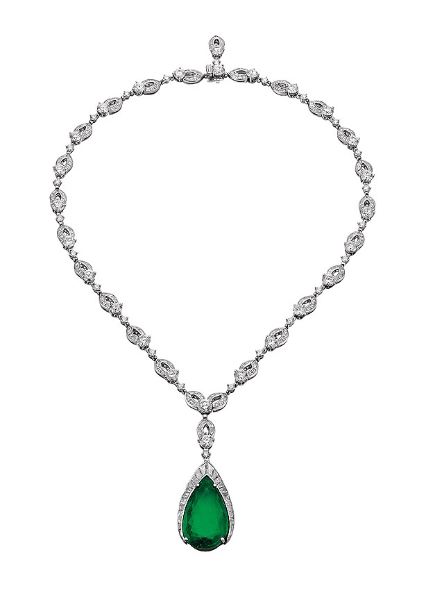 Bvlgari, колье из белого золота с изумрудом, «Итальянские сады», 2015 