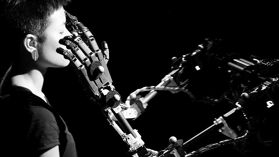 Louis-Philippe Demers The BLIND ROBOT, 2012 Laboratoria Art & Science Space