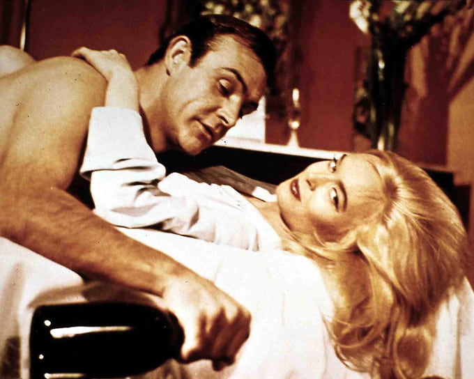 Шон Коннери и Ширли Итон «Голдфингер», 1964