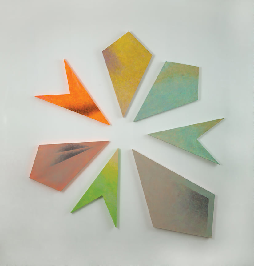 Петр Кирюша. Витражная роза. 2016 Холст, акрил. 220х220 см Courtesy Petr Kirusha & Iragui gallery