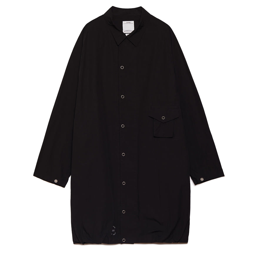 Плащ Visvim, 139 000 р., Belief 