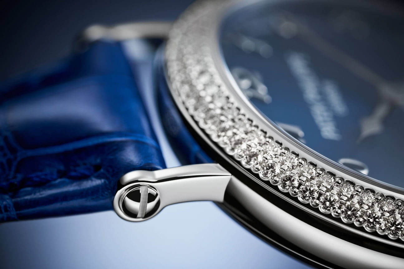 Часы Patek Philippe Ref. 7121/200G-001 Moon Phases 
