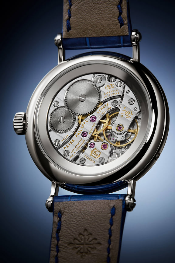 Часы Patek Philippe Ref. 7121/200G-001 Moon Phases 