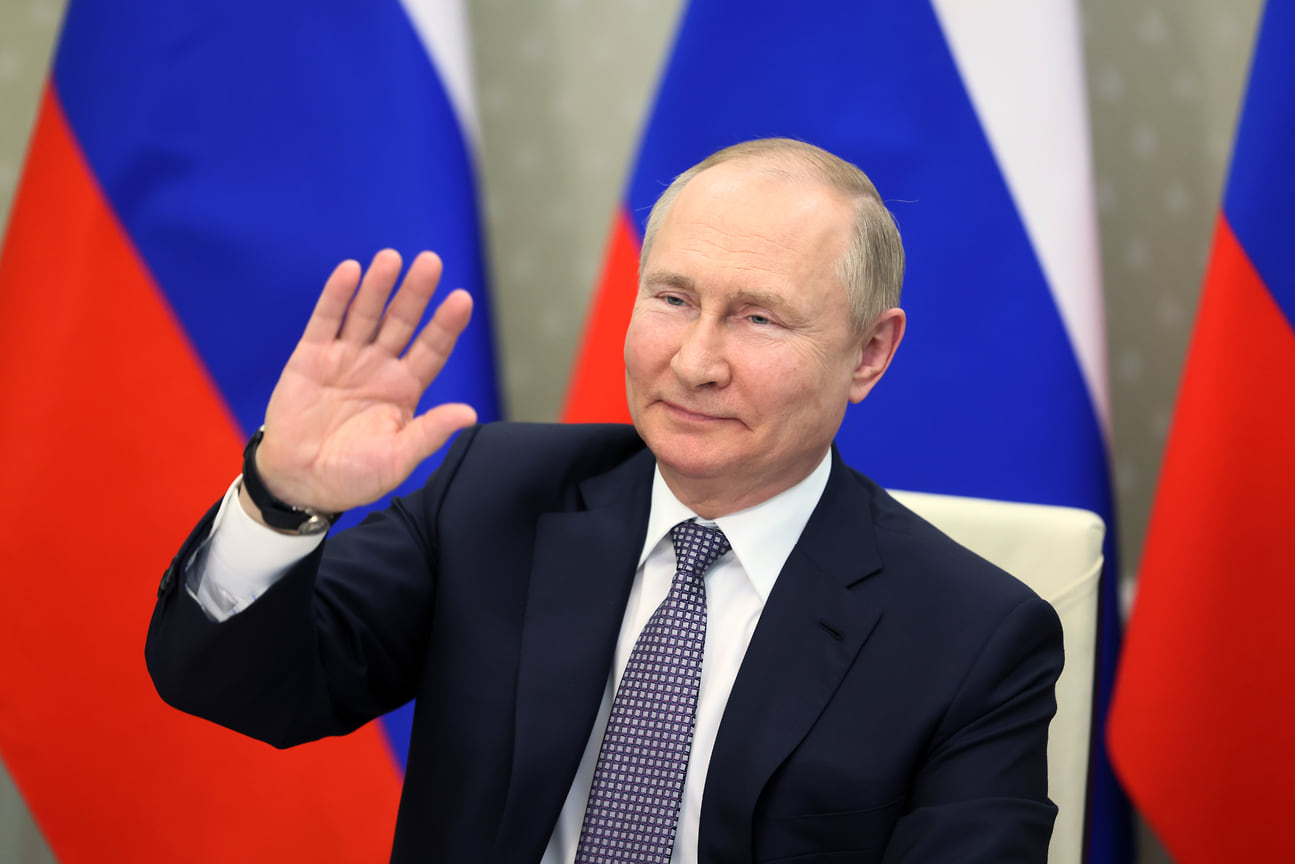 Владимир Путин в часах ИПФ
