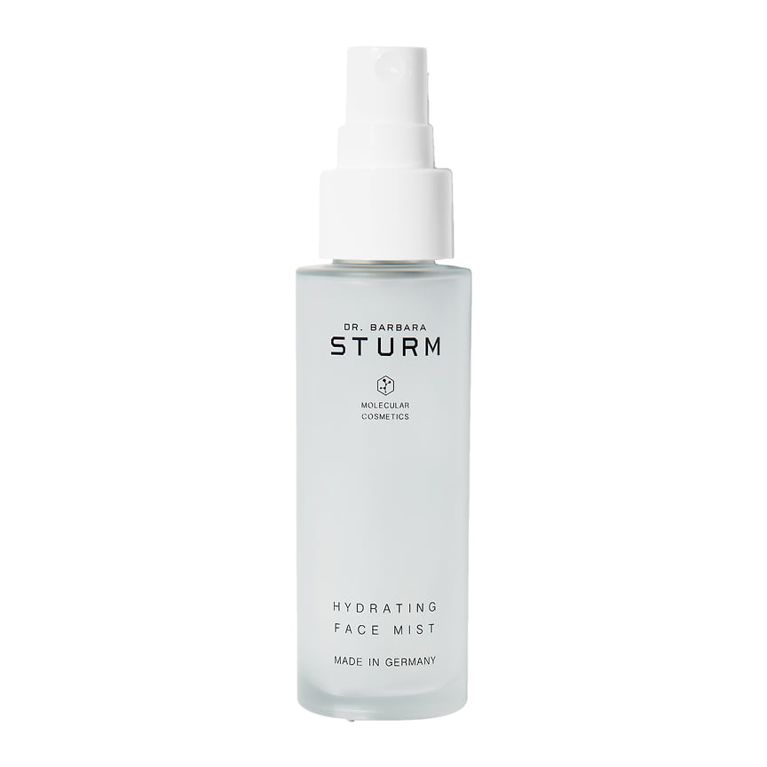 Dr.Barbara Sturm, увлажняющий спрей для лица Hydrating Face Mist: освежает кожу и придает естественное сияние. В составе: гиалуроновая кислота, портулак, экстракты лимона, алоэ вера, брокколи и опунции