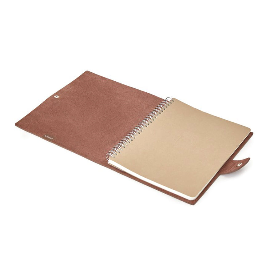 12 Storeez, блокнот с обложкой из кожи, 10 980 р.