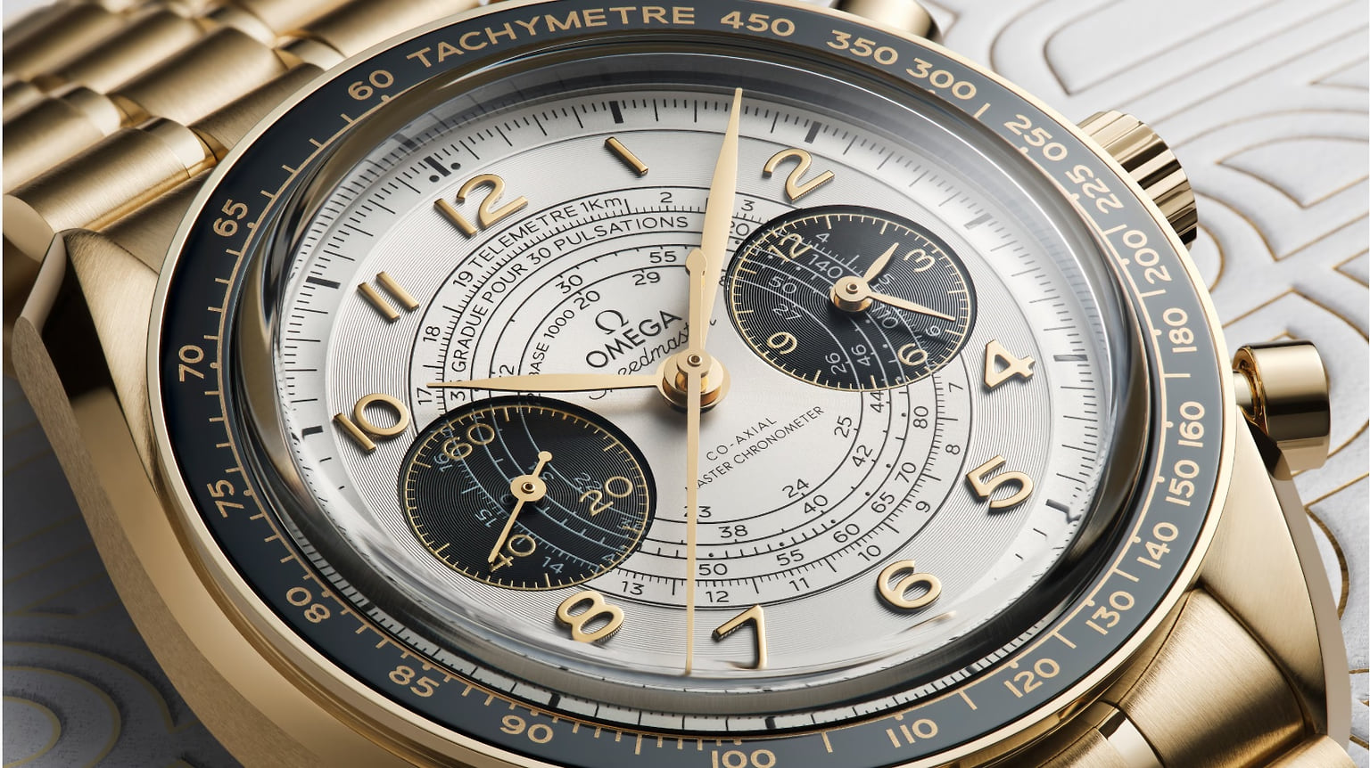 Часы Speedmaster Chronoscope Moonshine, 43 мм, желтое золото 