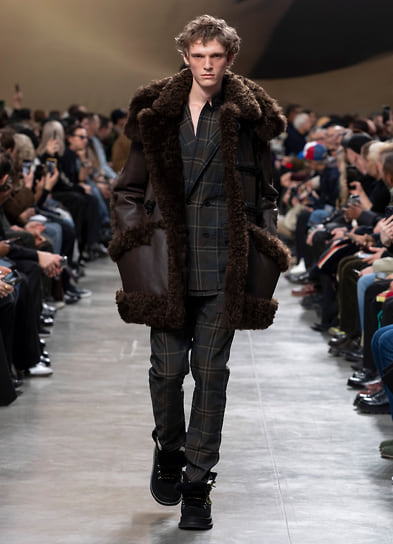 Sacai  