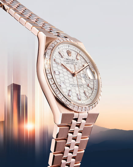 Часы Rolex Oyster Perpetual Land-Dweller Everose