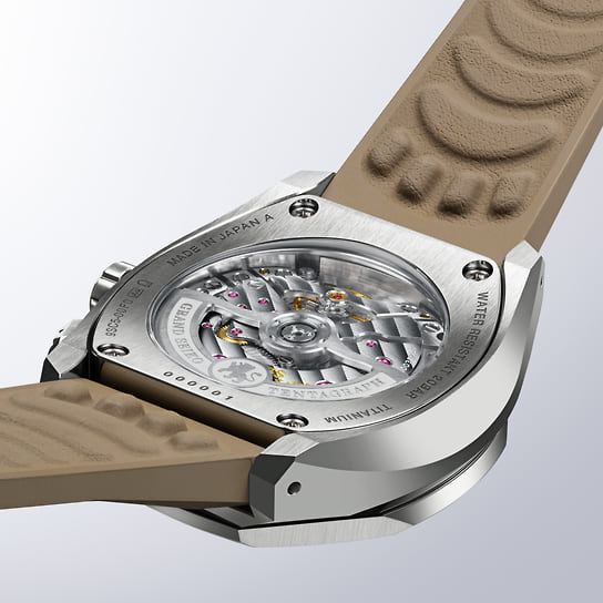 Внутренняя сторона часов Grand Seiko Tentagraph Tokyo Lion