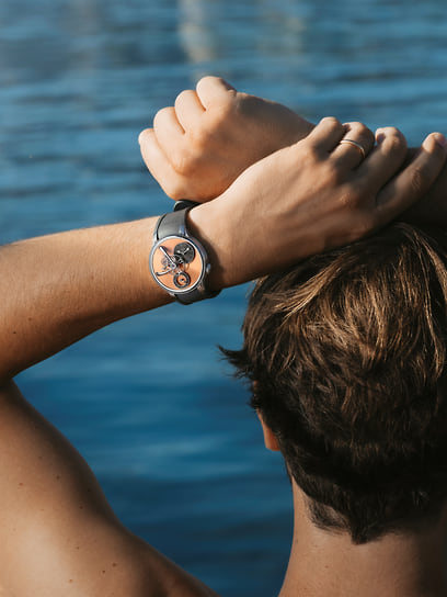 Часы MB&F LM101 EVO Salmon 