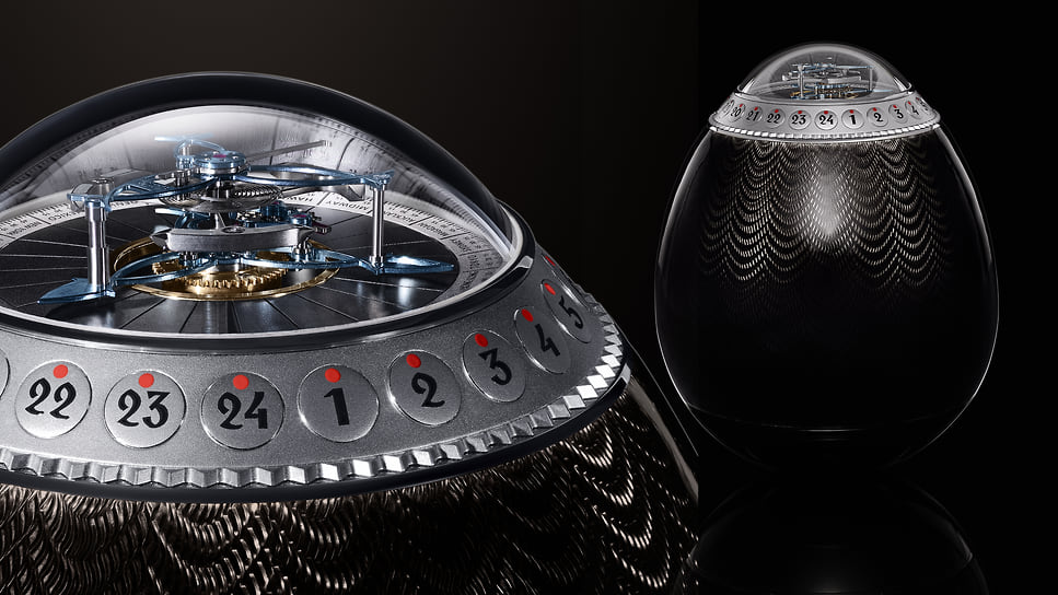 Anton Suhanov St. Petersburg Easter Egg Tourbillon Clock (номинация «Настольные часы»): механизм с турбийоном, мировым временем и ручным заводом; корпус 100 Х 128 мм — сталь/титан; цена — 59 тыс. (здесь и далее — в швейцарских франках), лимитированная 24 экз. серия