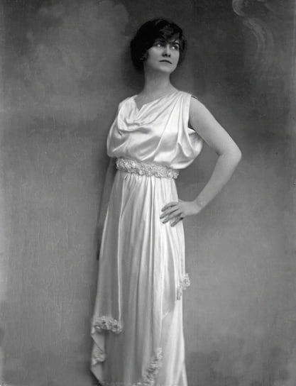 Коко Шанель, 1915 год