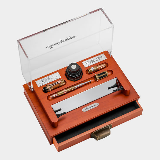 Перьевая ручка Marconi Model 150, позолота, латунь, палисандр, поликарбонат, Montegrappa, 678 500 руб. (Mercury)
