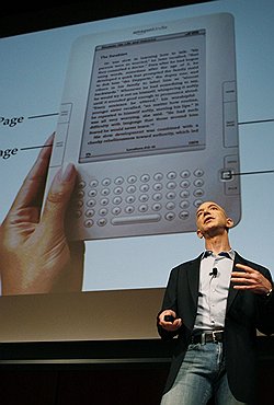 В России Amazon Kindle лишен своего главного преимущества — связи с «родным» магазином