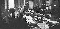 Выпускники Императорского училища правоведения были защищены от соблазнов коррупции соблазнительно высоким жалованьем 