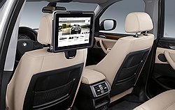 Выпустив первое в мире «официальное» автомобильное крепление для iPad, концерн BMW приобрел немало благодарных почитателей среди поклонников Apple