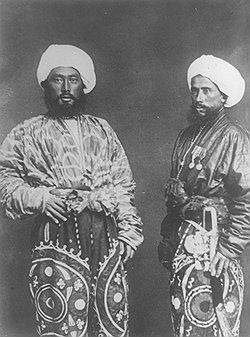 Путь из варяг в индусы русским купцам и разведчикам неизменно преграждали хивинские воины 