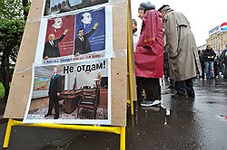 Имитация предвыборной борьбы обойдется не дешевле, чем настоящая схватка между кандидатами