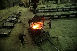 Российская промышленность в основном вернулась к показателям 2008 года — уровням перегрева. Расти дальше можно лишь за счет инвестиций 