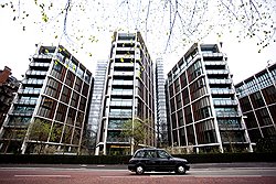 Самый дорогой дом в мире — лондонский One Hyde Park — подорожал за год с £55 тыс. до £75 тыс. за 1 кв. м