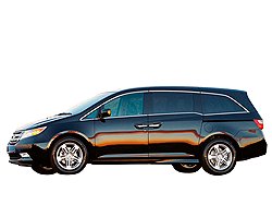 Honda Odyssey с 2,4-литровым двигателем достаточно экономична с точки зрения таможенных платежей