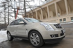 Cadillac SRX проектировали люди, не знающие, что скромность украшает