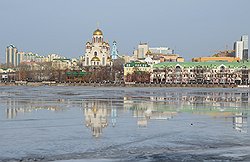 И в Екатеринбурге, и во многих других уральских городах обязательно найдется градообразующий пруд