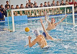 Водное поло оренбургские кадеты предпочитают строевой подготовке и армейским кроссам