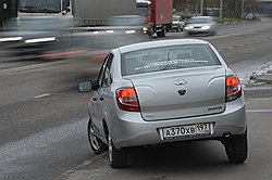 Внешне Granta с "автоматом"" не отличается от версии "Норма" с "механикой"