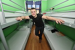 Переделав в одиннадцатилетнем возрасте бабушкину квартиру под хостел, в свои двадцать Даниил Мишин все еще находит это дело увлекательным  