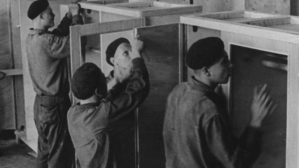 По отчетности лагерей больше и лучше всех трудились те, кто в действительности вообще ничего не делал 