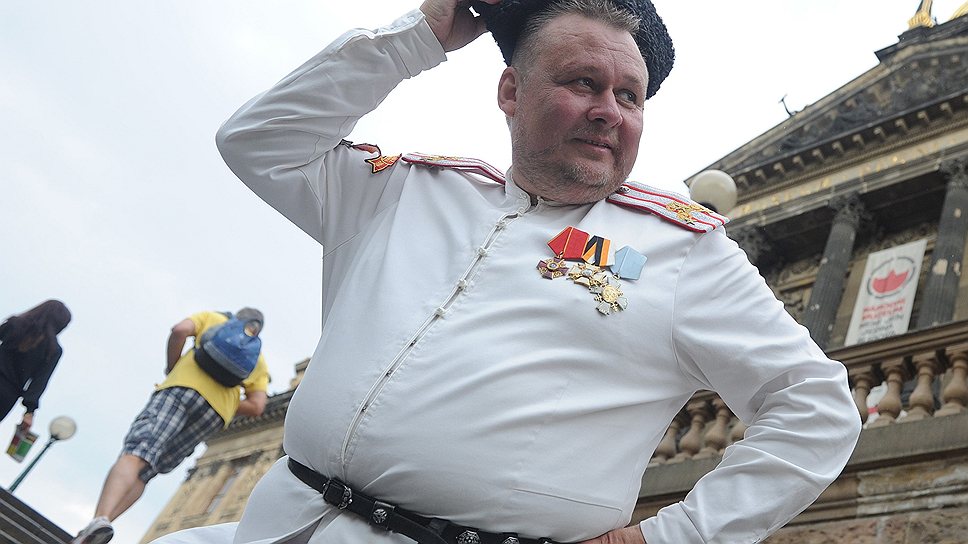 Атаман Михаил Дзюба о своих казачьих корнях вспомнил, только оказавшись в Праге