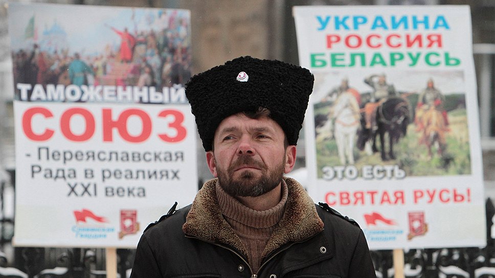 Евразийский путь, союз с Россией и Белоруссией, многим украинцам кажется предпочтительным