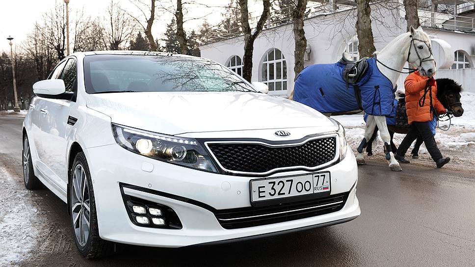 Под капотом всего 180 "лошадей" — для самой мощной версии маловато