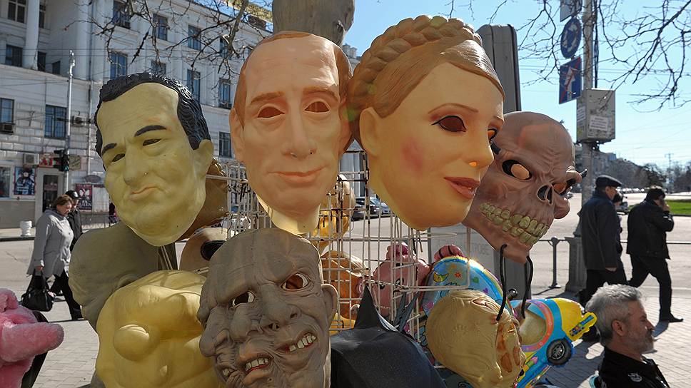 Испугавшись перемен в Киеве, Крым решил обратиться к Москве  
