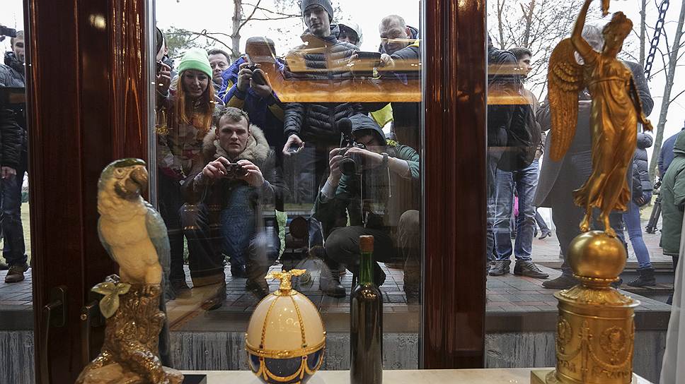 Сокровища украинских коррупционеров вызвали бурный интерес не только у обычных граждан, но и у ценителей прекрасного 