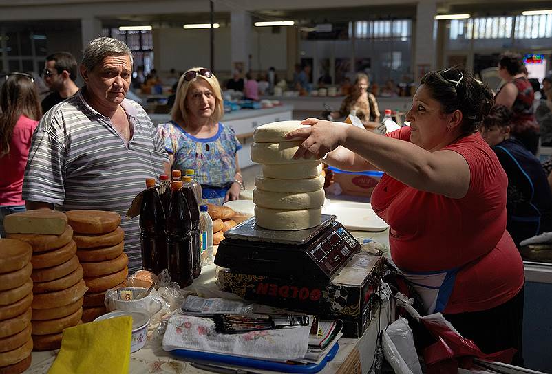 Сыр и прочие молочные продукты в магазинах почти не покупают — все домашнее