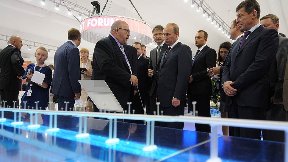 Несмотря на сложность проекта Россия от строительства Керченского моста не откажется 
