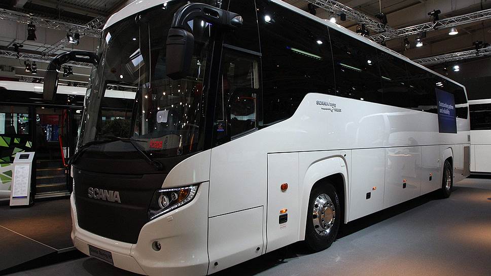 Scania AB будет поставлять шасси вот таких автобусов группе ГАЗ "Русские автобусы". Соглашение подписали на выставке