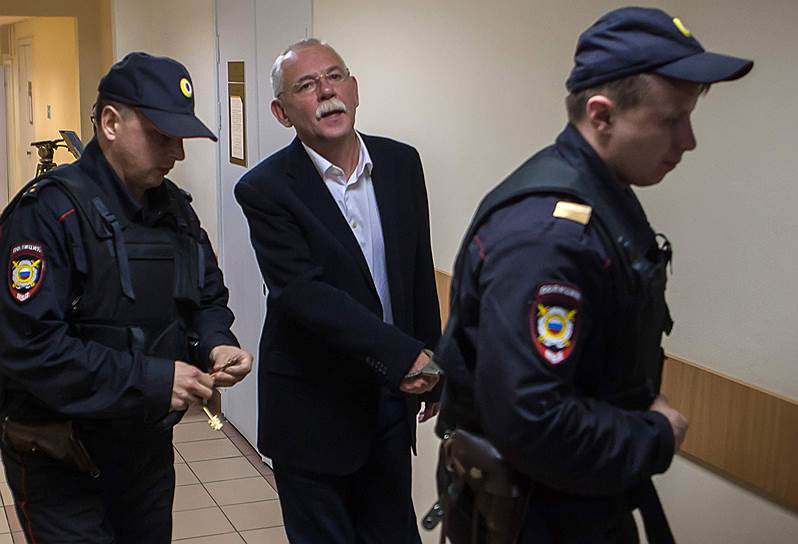 Андрей Нелидов давно знал, что его не любят в Карелии, но не подозревал, до какой степени