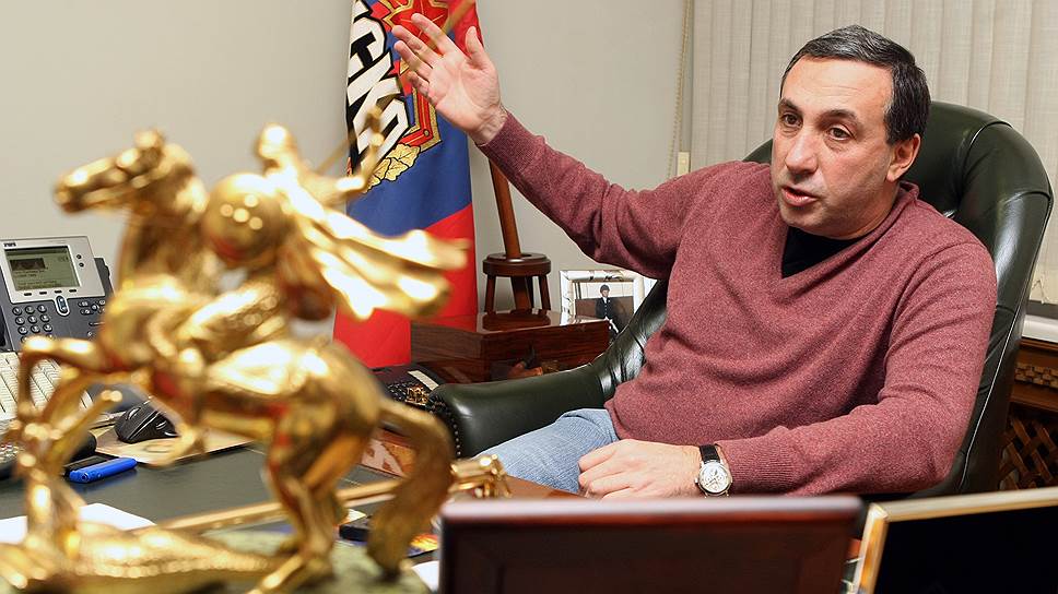 Конь — это не только прозвище фанатов ЦКСА, но и официальный символ клуба