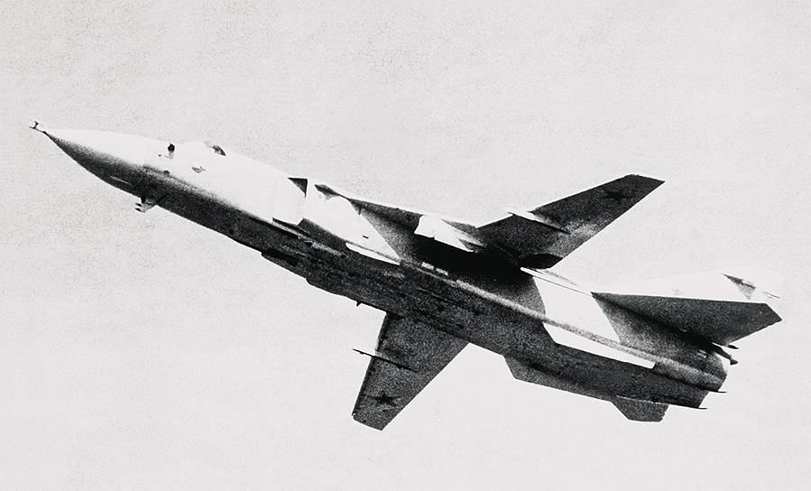 Альбатрос ничего не слышал о теореме Жуковского, а конструкторы Су-24 знают ее наизусть, но и альбатрос и "Сухие" летают благодаря теореме  