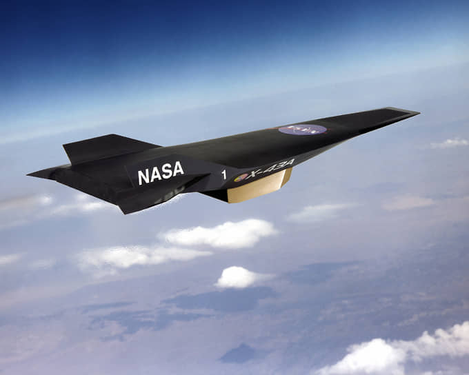 Гиперзвуковой аппарат NASA Х-43A, впервые разогнавшийся своим гиперзвуковым прямоточным двигателем до скорости М=9,6 на высоте более 30 км 