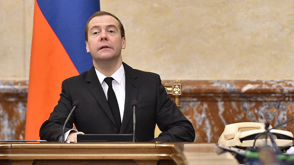Председатель правительства России Дмитрий Медведев  